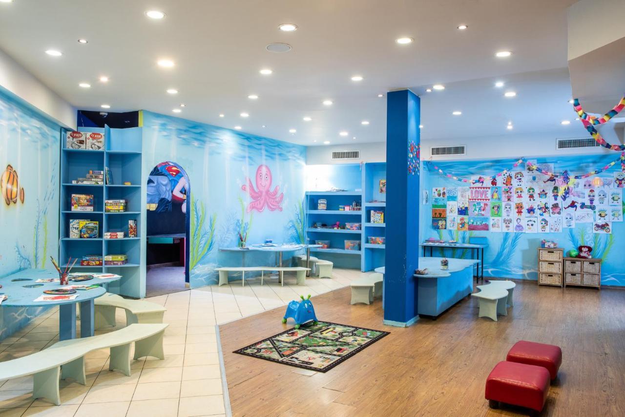 Vert Hotel Eilat By Afi Hotels Екстериор снимка The interior of the Children's Museum of Oakville