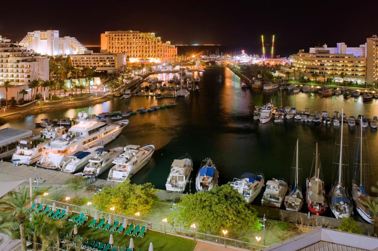 Vert Hotel Eilat By Afi Hotels Екстериор снимка Marina del Rey at night